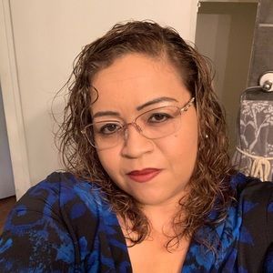 Meet your Posher, Gladys